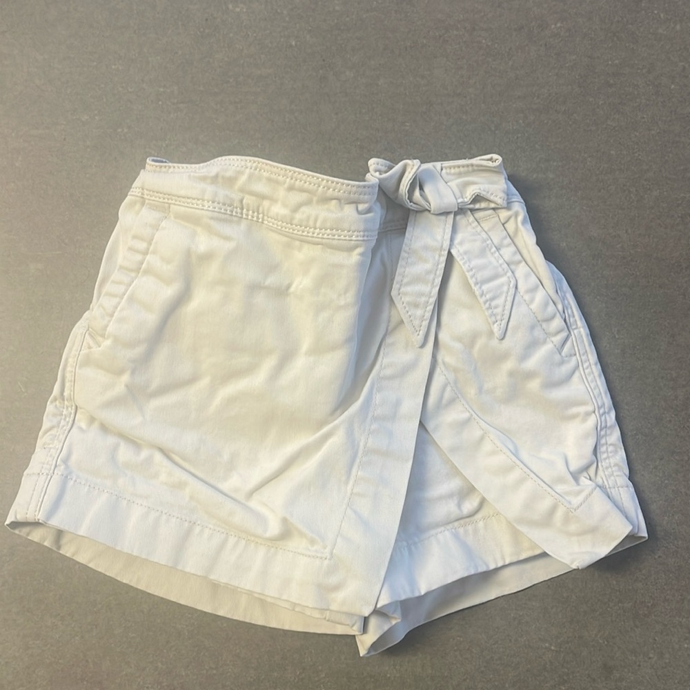 Vineyard Vines 3T Girls Khaki Skort